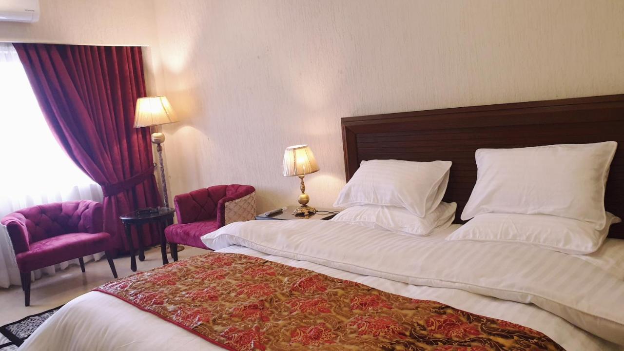 Hotel Grand Arena Rawalpindi Exterior foto